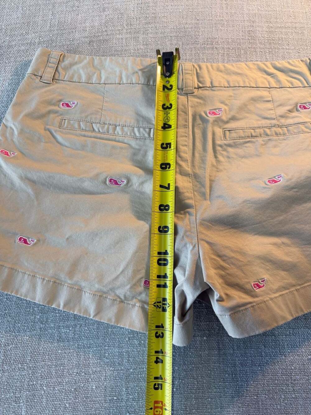 Vineyard Vines Khaki Whale Embroidered Shorts Size 6 - Picture 6 of 6
